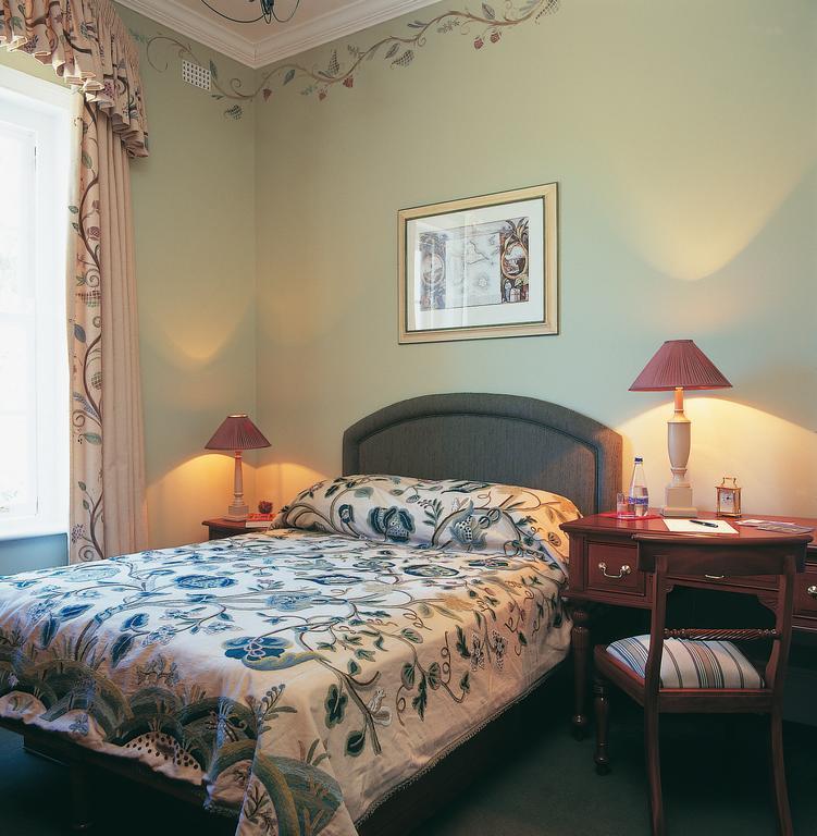 Guest house Victoria House 2*