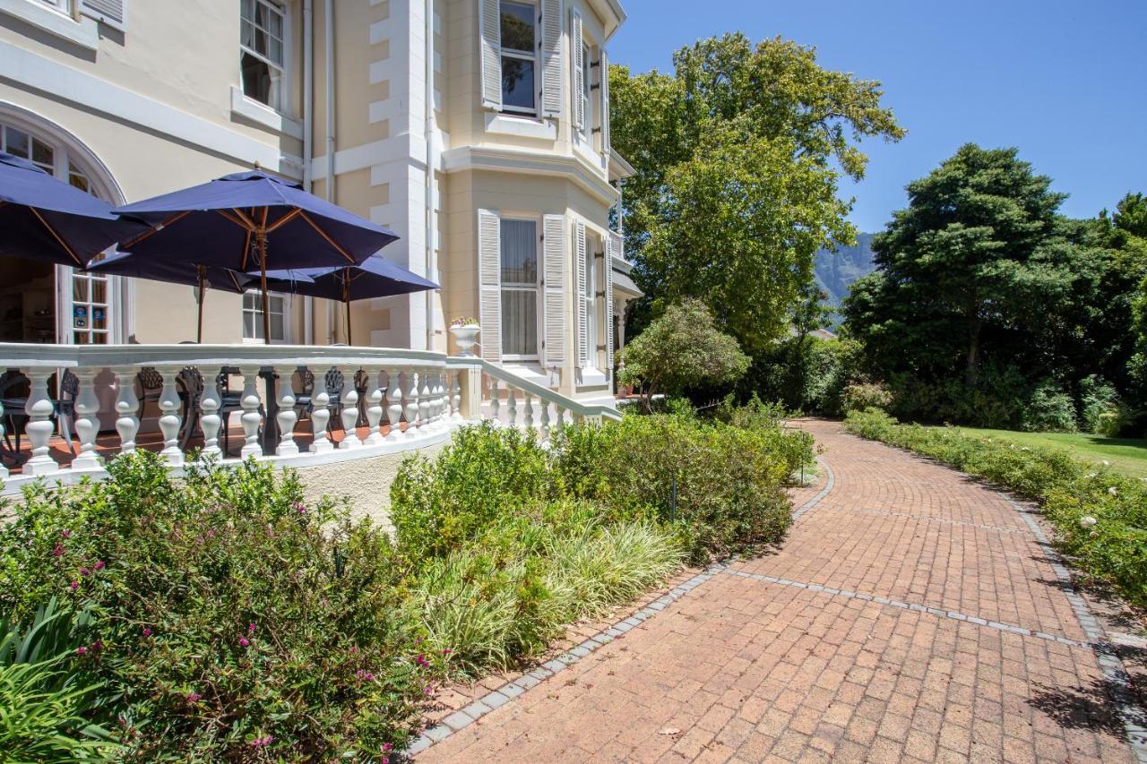 Victoria House 2* Cape Town